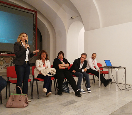 L'Assessore Lucia Fortini con il manager Umberto Cortese e due presidi Angela Petringa e Olimpia Pasolini