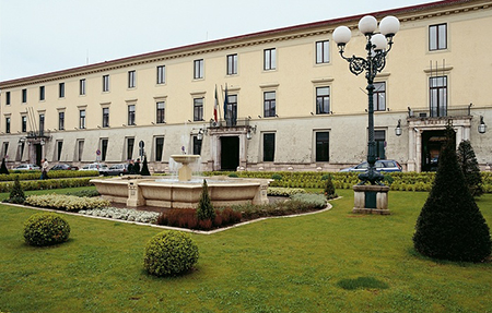 Palazzo Acquaviva, Caserta