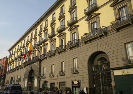 Palazzo San Giacomo, Napoli