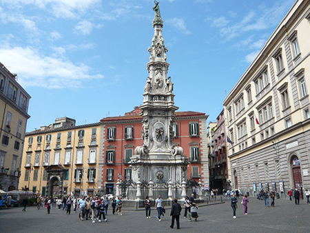 Piazza del Gesù Nuovo Napoli
