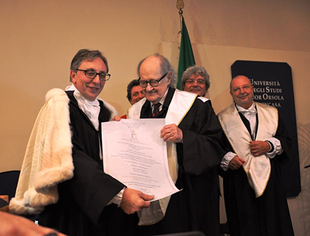 La Proclamazione della laurea honoris causa a Ugo Gregoretti con Lucio d'Alessandro Marino Niola Mario Martone ed Enrico Corbi
