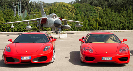 Ritrovo delle Ferrari alla Scuola Specialisti dell'Aeronautica Militare