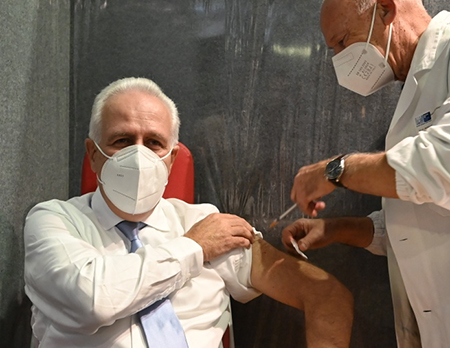 Eugenio Giani vaccino