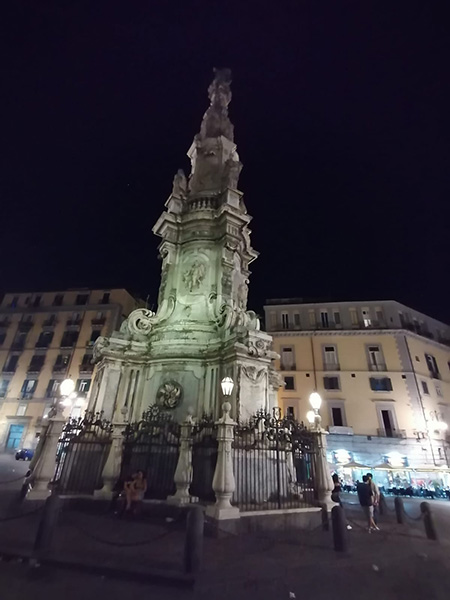 Piazza del Gesù Nuovo a Napoli - ph Ciro Astarita