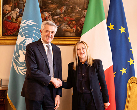 L’Alto Commissario delle Nazioni Unite per i Rifugiati, Filippo Grandi, incontra il Presidente del Consiglio dei Ministri, Giorgia Meloni, durante la sua visita di due giorni in Italia. ©Palazzo Chigi